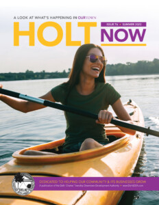 HoltNow Summer 2022 Cover